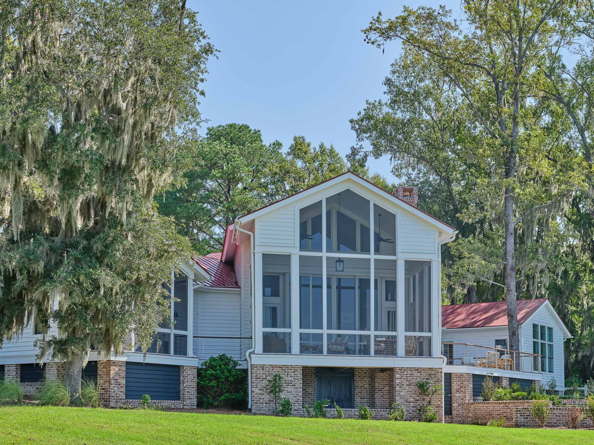 Exterior - Waterside